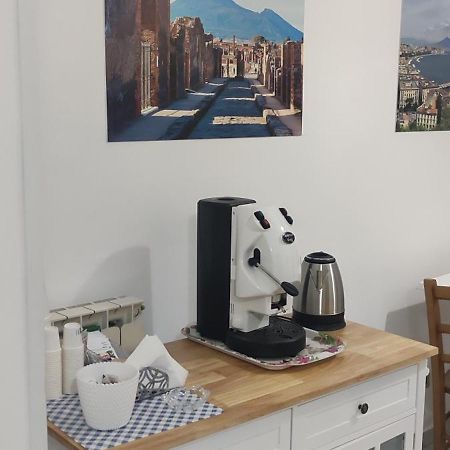 Il Cortile Bed & Breakfast Помпей Екстериор снимка