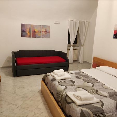 Il Cortile Bed & Breakfast Помпей Екстериор снимка