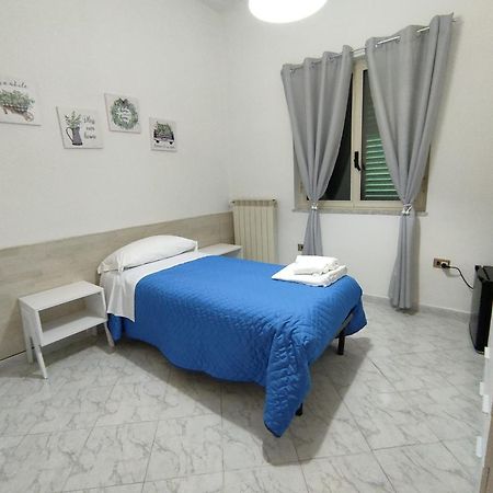 Il Cortile Bed & Breakfast Помпей Екстериор снимка